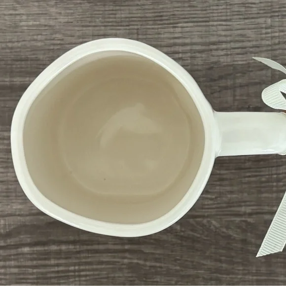 NWT Rae Dunn Love is Sweet 🍓 Mug - Picture 6 of 6